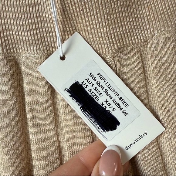 Petal & Pup Silvie Short Sleeve‎ Knitted Set Beige XS/S - Picture 6 of 10